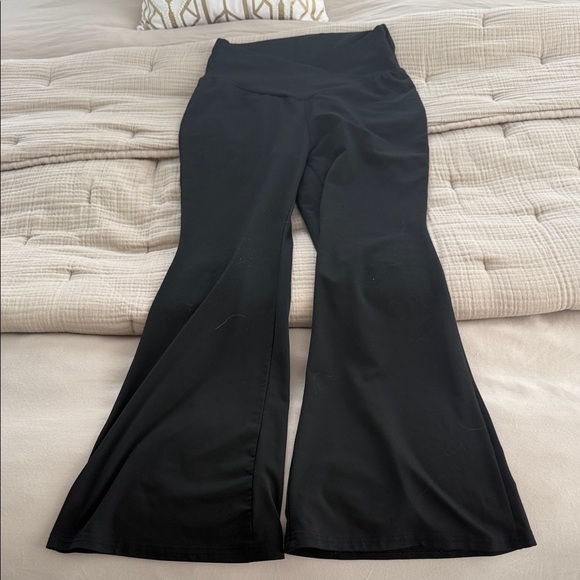SHEIN Pants - SHEIN Elegant Black flare yoga pants